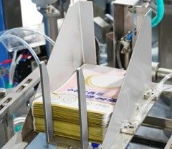 20-70 σακούλες Ταχύτητα συσκευασίας αυτόματη περιστροφική συσκευή συσκευασίας σακουλών για έτοιμες σακούλες