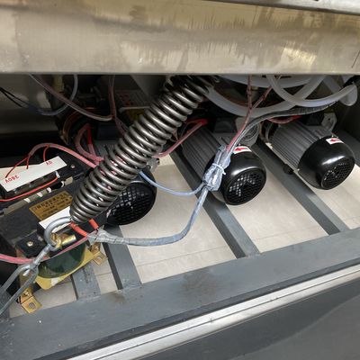 Εύκολη στη λειτουργία ημιαυτόματη διττή μηχανή κενού για μικρές συσκευασίες