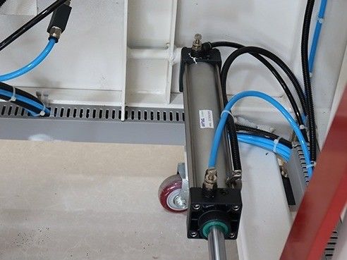 Αυτόματη κάθετη αναδιπλούμενη συσκευή σφράγισης κάτω από το κουτί για το σπίτι