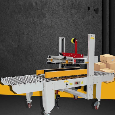 1830x670x1230mm Μέγεθος μηχανής Δύο πλευρικές ζώνες οδήγησης αυτόματη θήκη κουτί χαρτόνι σφραγιστή