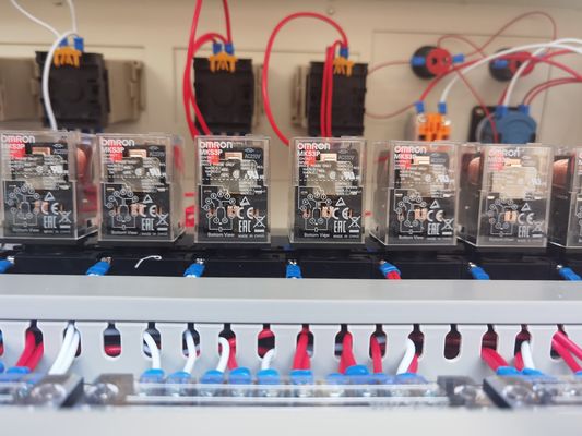 Πλήρως αυτόματο φούρνο σήραγγας συρρίκνωσης θερμότητας για προσαρμοσμένες λύσεις βιομηχανικής συσκευασίας