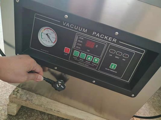 Υψηλά ημιαυτόματη εμπορική συσκευή συσκευασίας με κενό σφραγίσματος γραφείου για το κρέας ρυζιού
