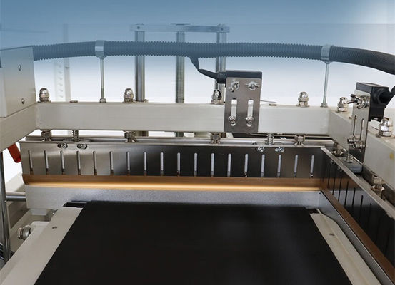 55cm μέγιστο πλάτος ταινίας αυτόματη L Bar Sealer και θερμική σήραγγα συρρικνώνονται συσκευασία συσκευασίας περιτύλιξης