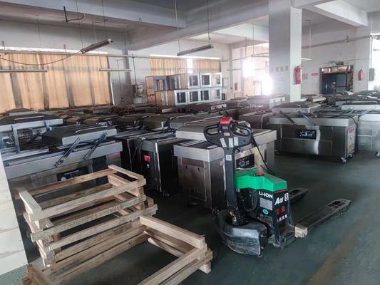 220V/50HZ αυτόματη μεγάλη διπλή αίθουσα συσκευαστή κενού για υγρά ξηρά καρύδια