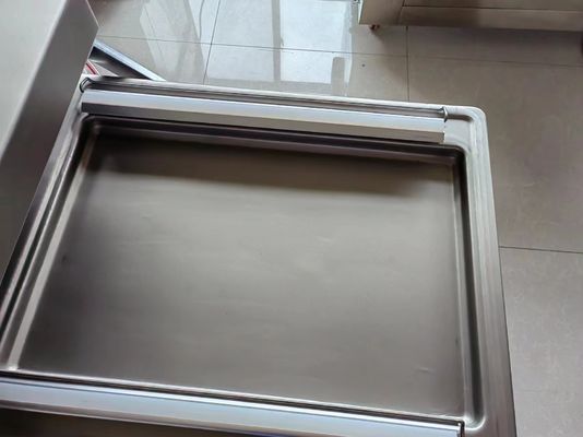 Μηχανή συσκευασίας κενού διπλής αίθουσας για κρέας καλαμποκιού, κρέας ψαριών ημερομηνίες 1070*540*970mm Μέγεθος